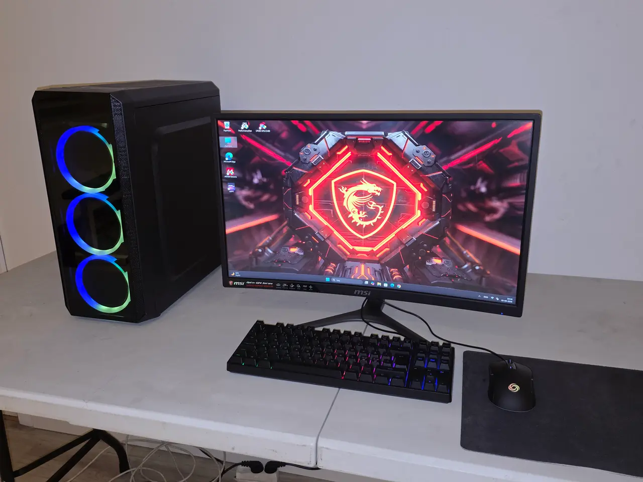 Billede 2 - MSI R5 Gaming Pc + 24" MSI Gaming Skærm