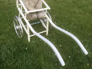 Dukke trækvogn dekoration