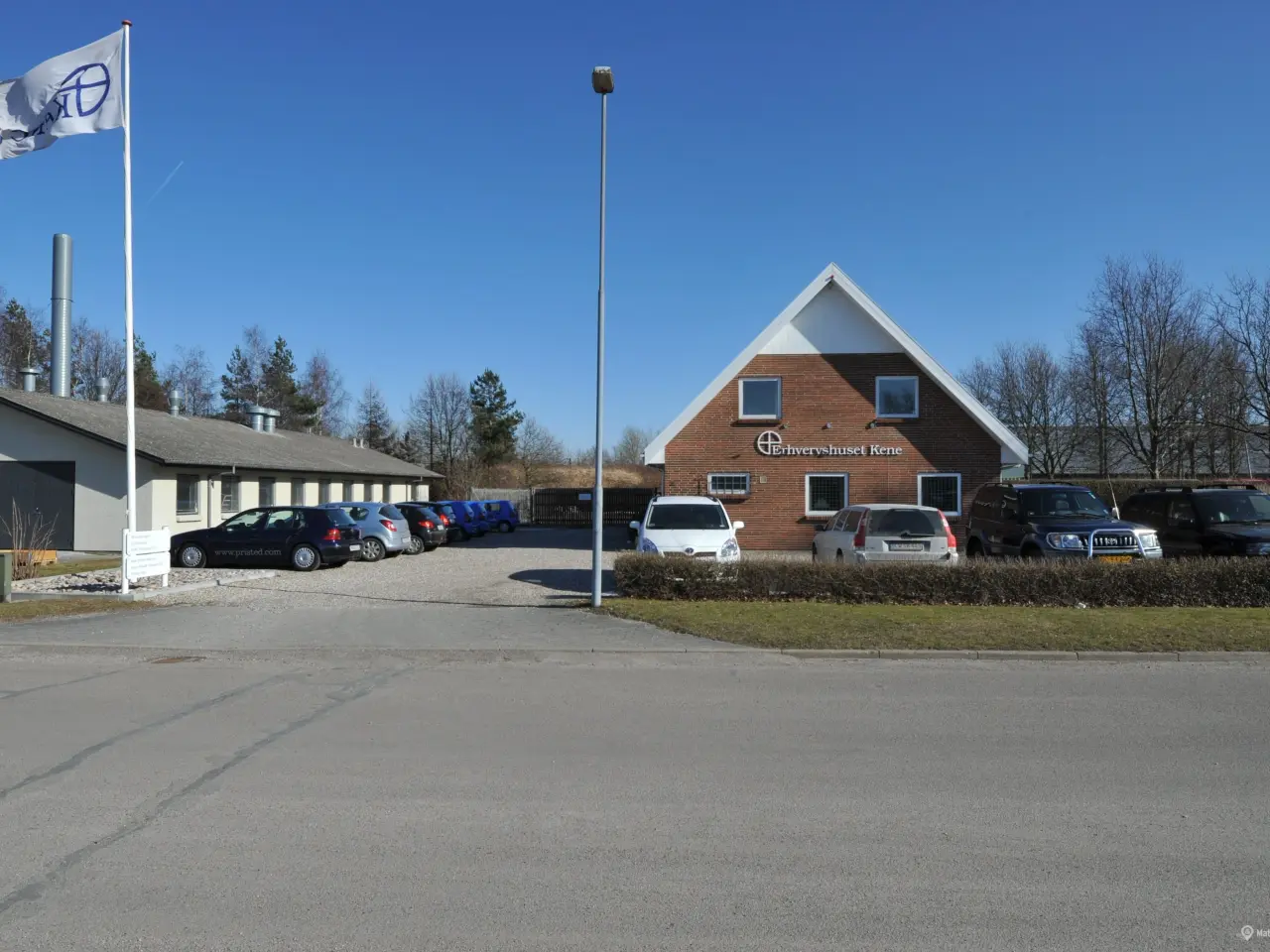 Billede 1 - 16 kvm. + 22 kvm. på Cikorievej 28, 5220 Odense SØ