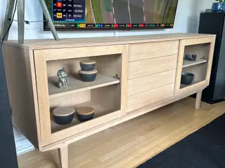 Casø 901 egetræ’s skænk/Tv møbel