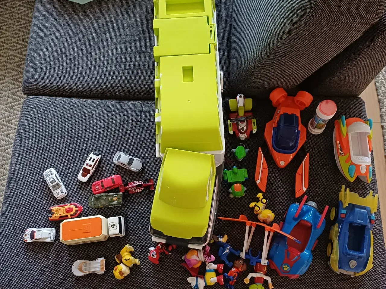 Billede 1 - Paw Patrol plus lidt biler