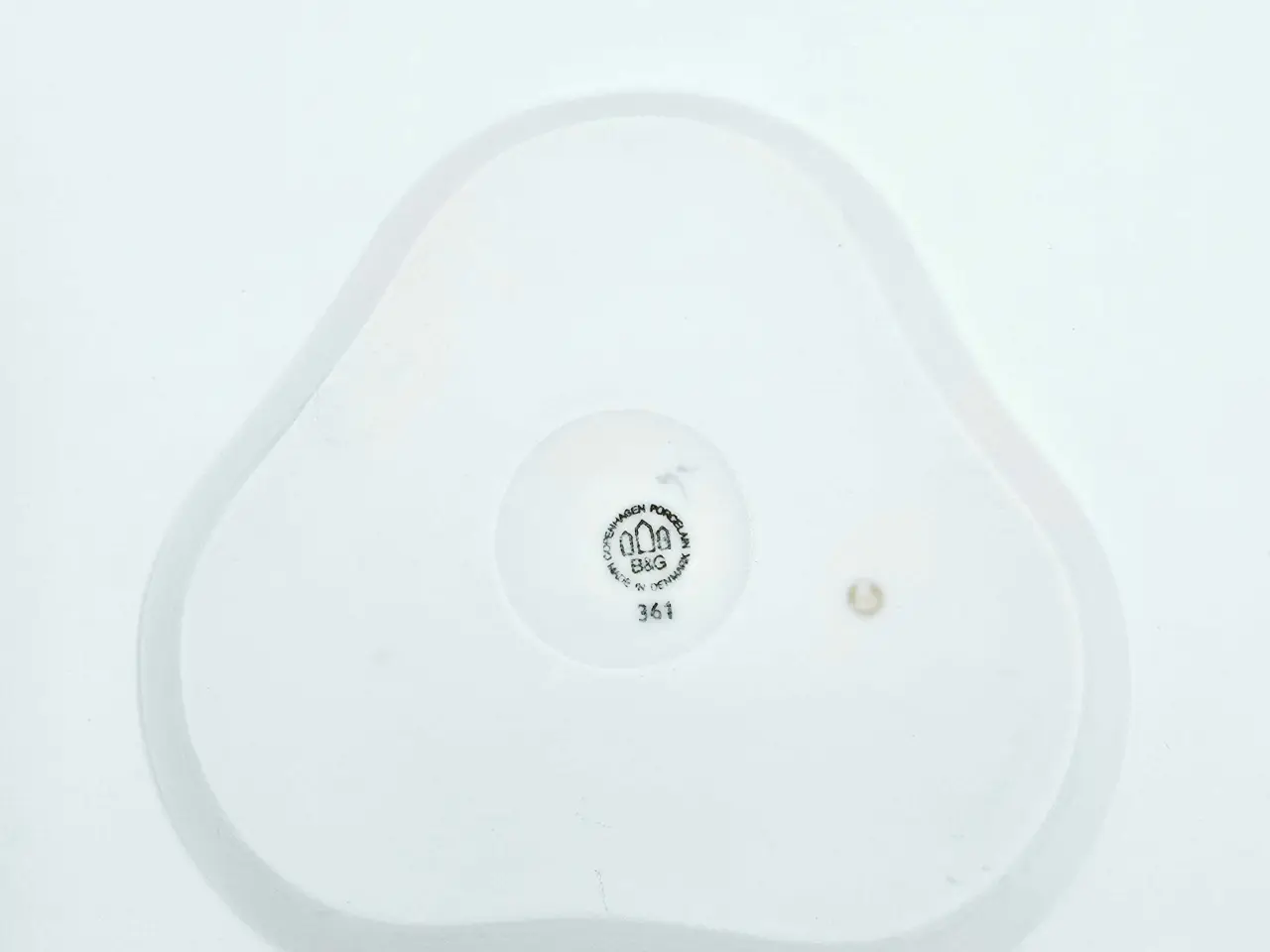 Billede 9 - Mågestel Trekantet Bakke uden guldkant Porcelæn