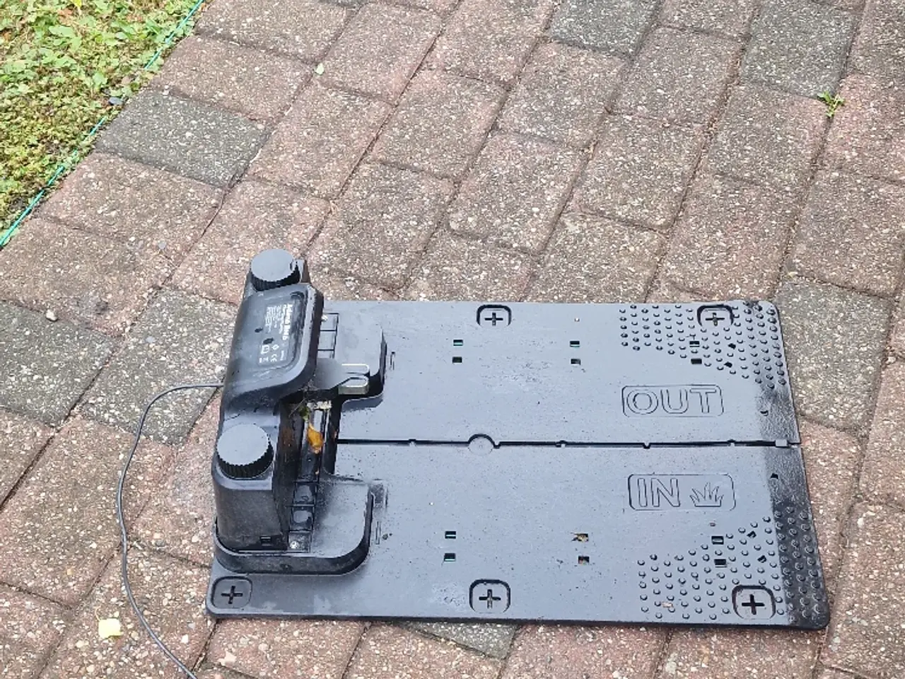 Billede 3 - Adano RM6 Robotklpper med tilbehør.