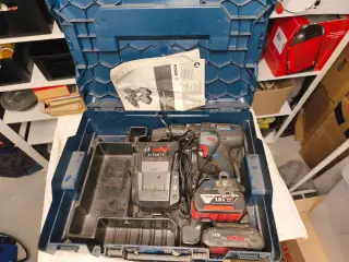 Bosch skruemaskine