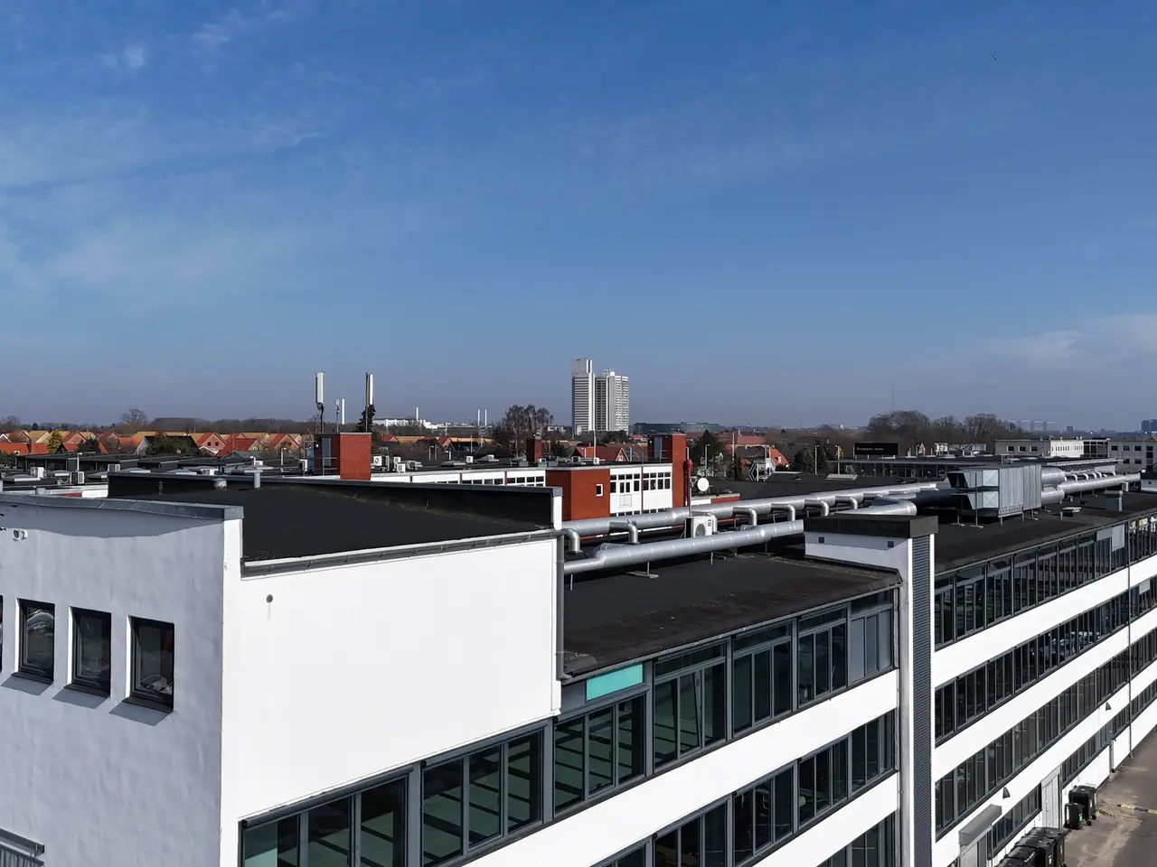 Billede 14 - Lagerlejemål med to porte og direkte vareadgang i Herlev