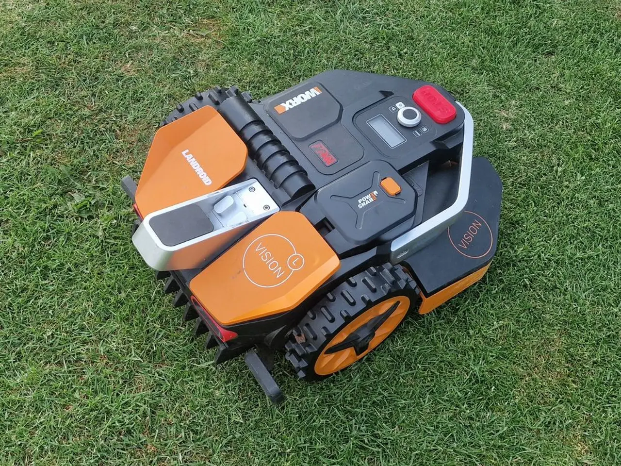 Billede 2 - Worx WR213E, 1.300 m² (Ekstraudstyr ca. 3.400 kr)