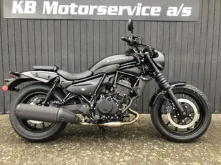 Kawasaki Eliminator 500 SE