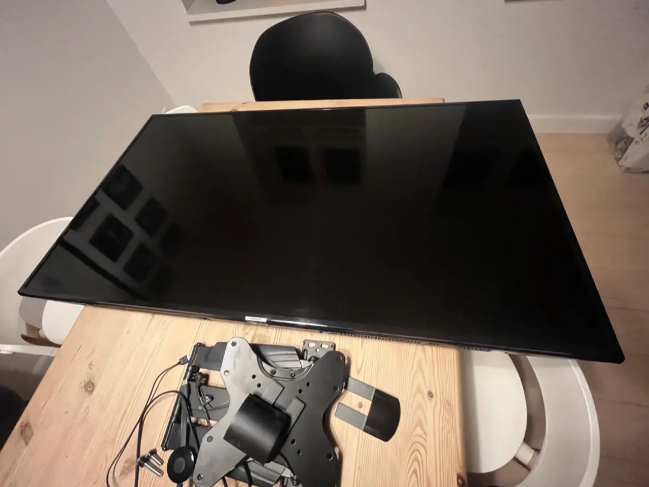 Billede 1 - Samsung UE55NU6025K 55" fladskærms TV