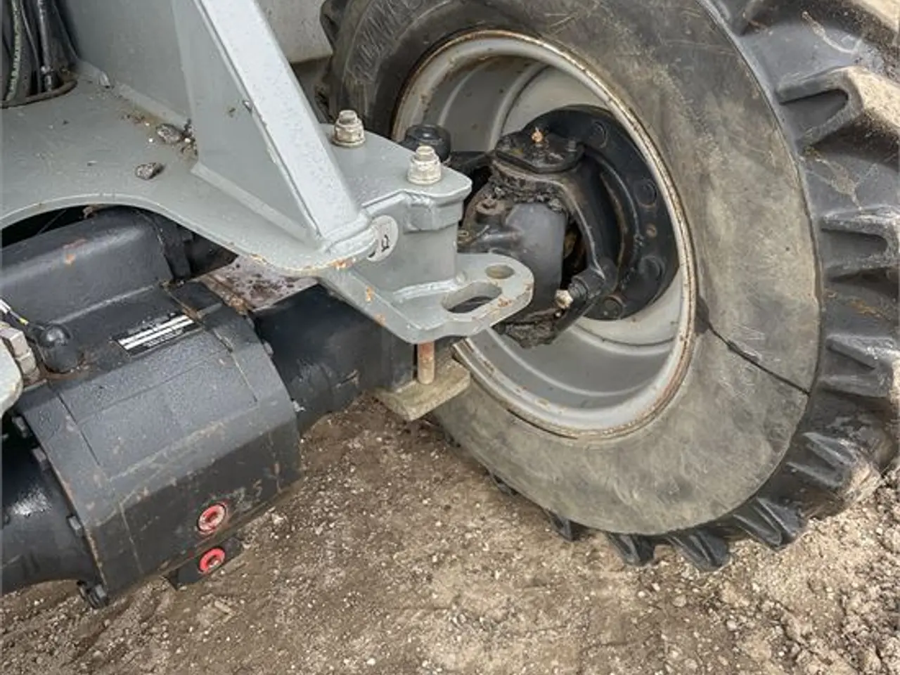 Billede 30 - Kramer 8085 - Vægt / weight 4,8 ton