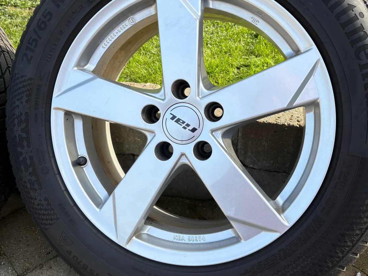 Billede 2 - Vinterhjul på 17" alufælge 5x112