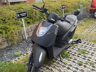 ARIIC Scooter 30