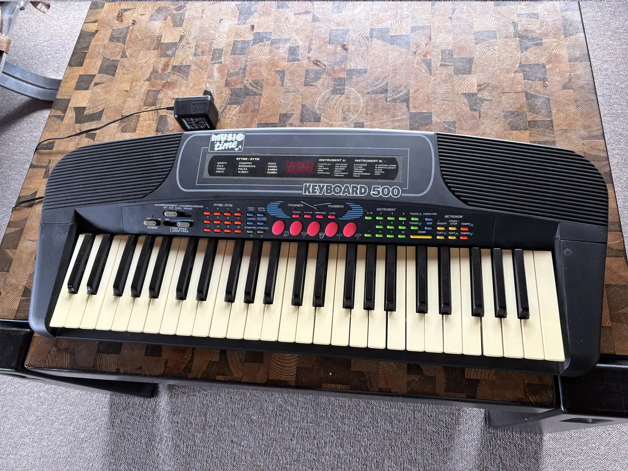 Billede 1 - Keyboard Music Time 500