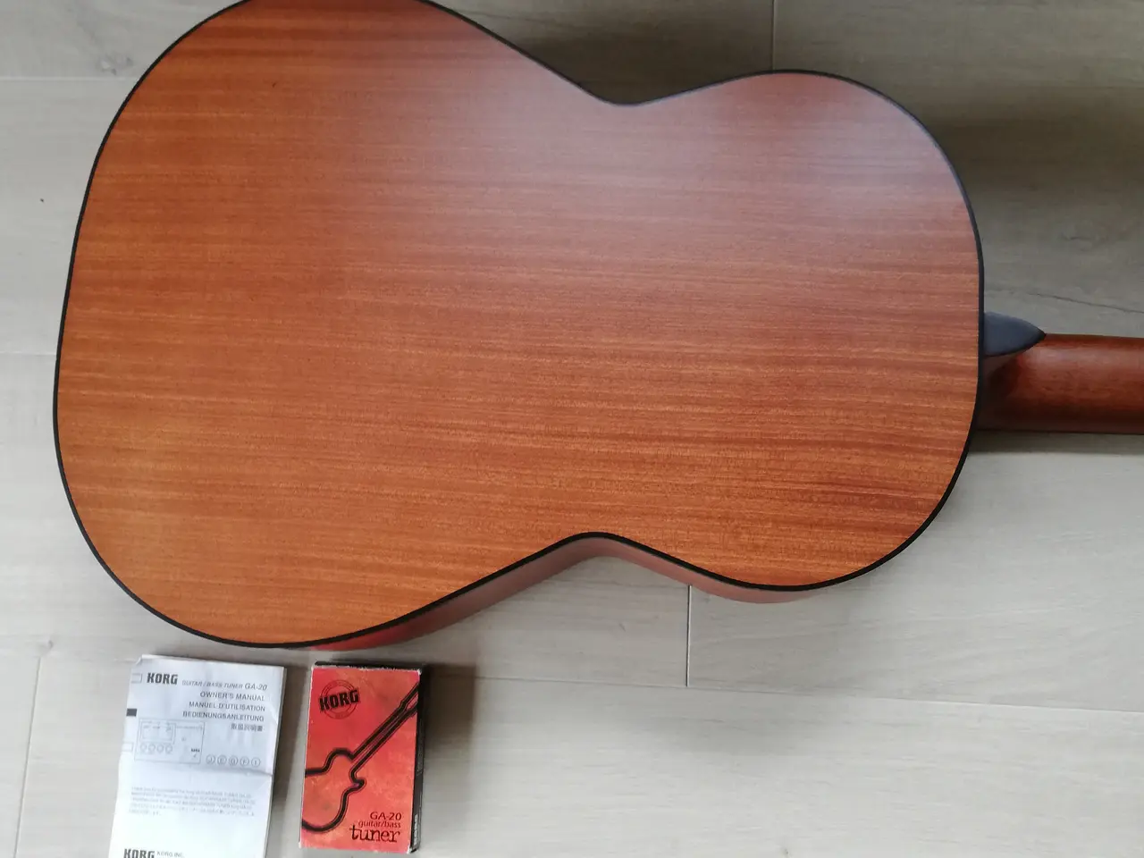 Billede 5 - Flot Santana Nr. 10 guitar Spanien, etui og tuner