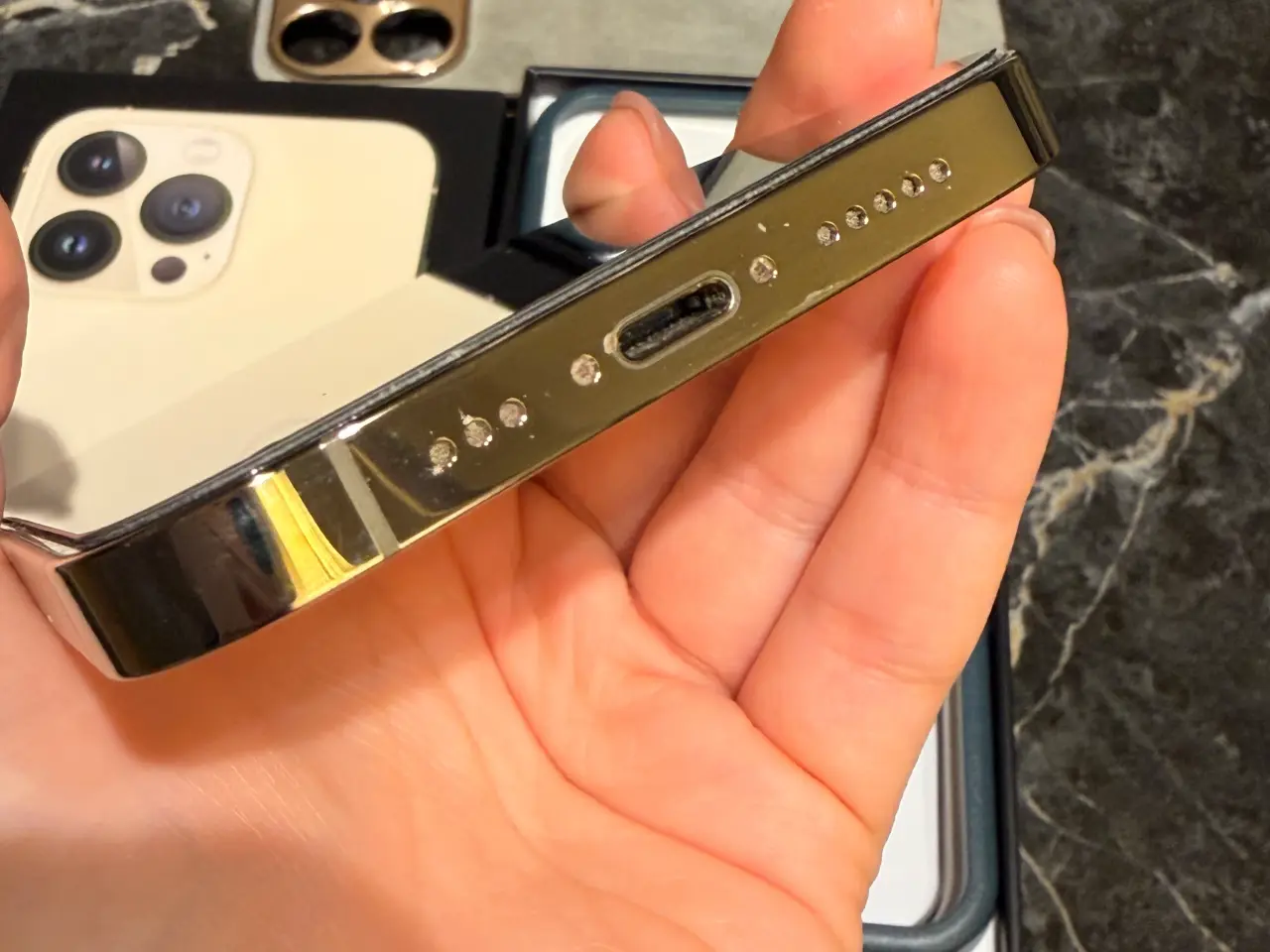 Billede 5 - iPhone 13 Pro, 128 GB – Gold (Perfekt stand)