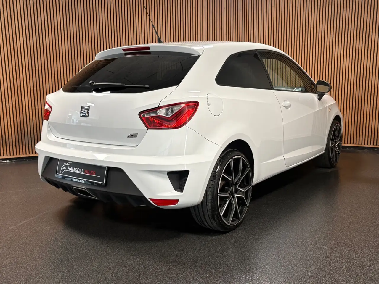Billede 5 - Seat Ibiza 1,8 TSi 192 Cupra SC