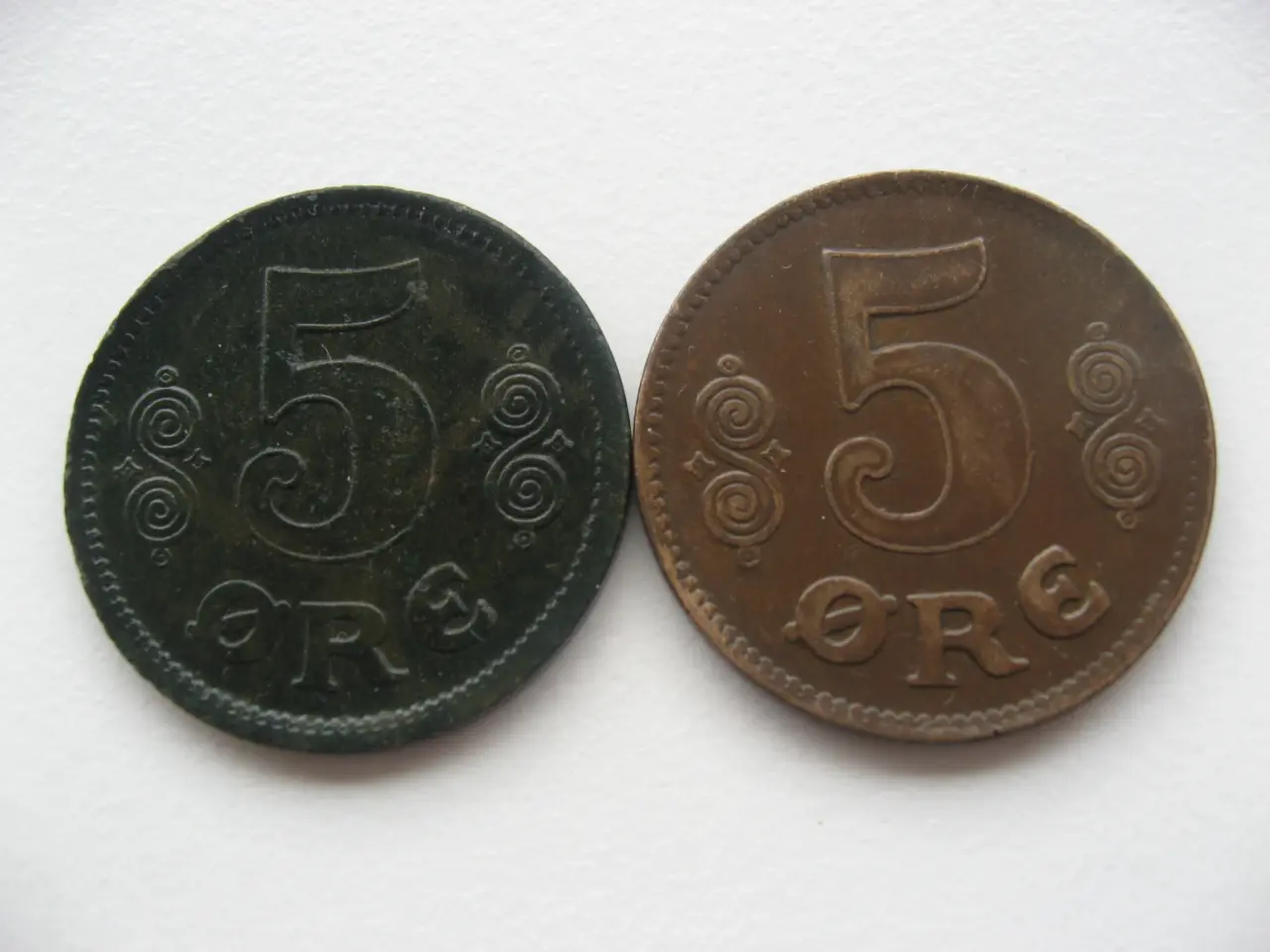 Billede 1 - Flotte/Pæne bronze 5 ører 1916 & 1920 bedre årstal