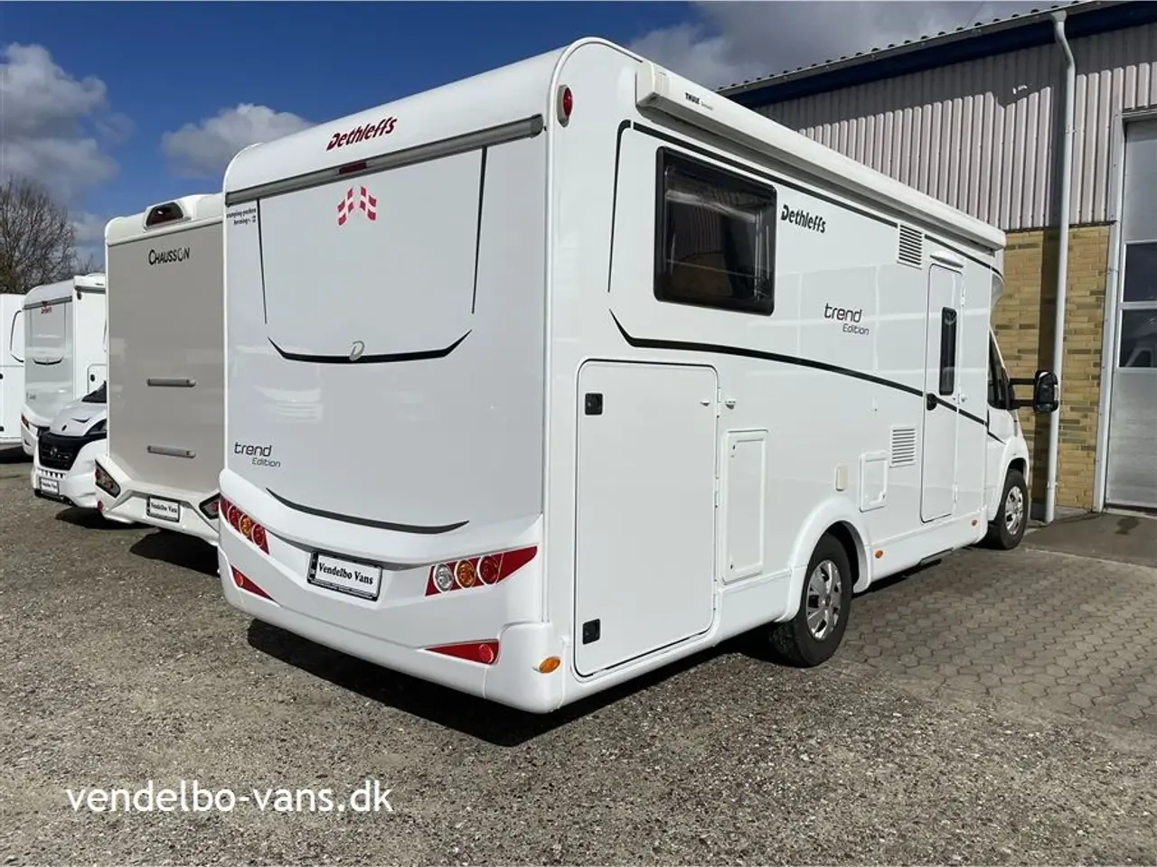 Billede 2 - 2020 - Dethleffs Trend Edition T 7057 EB   Trend Edition den elegante model med stål look på skabene