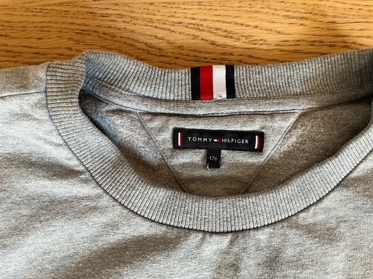 Billede 4 - Tommy Hilfiger str 176