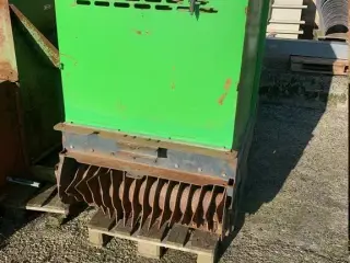 Avant Halmopsamler Model 1000 2100L