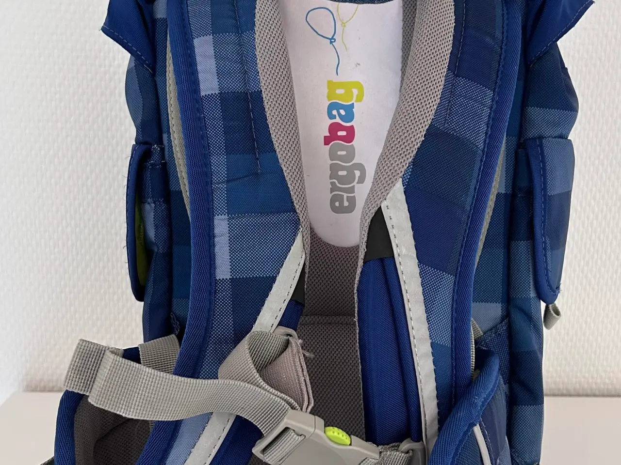Billede 4 - ergobag Mini Plus rygsæk // taske, 8 liter