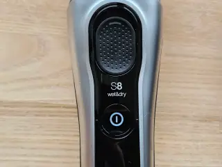 Braun Series 8 8517s Skægtrimmer