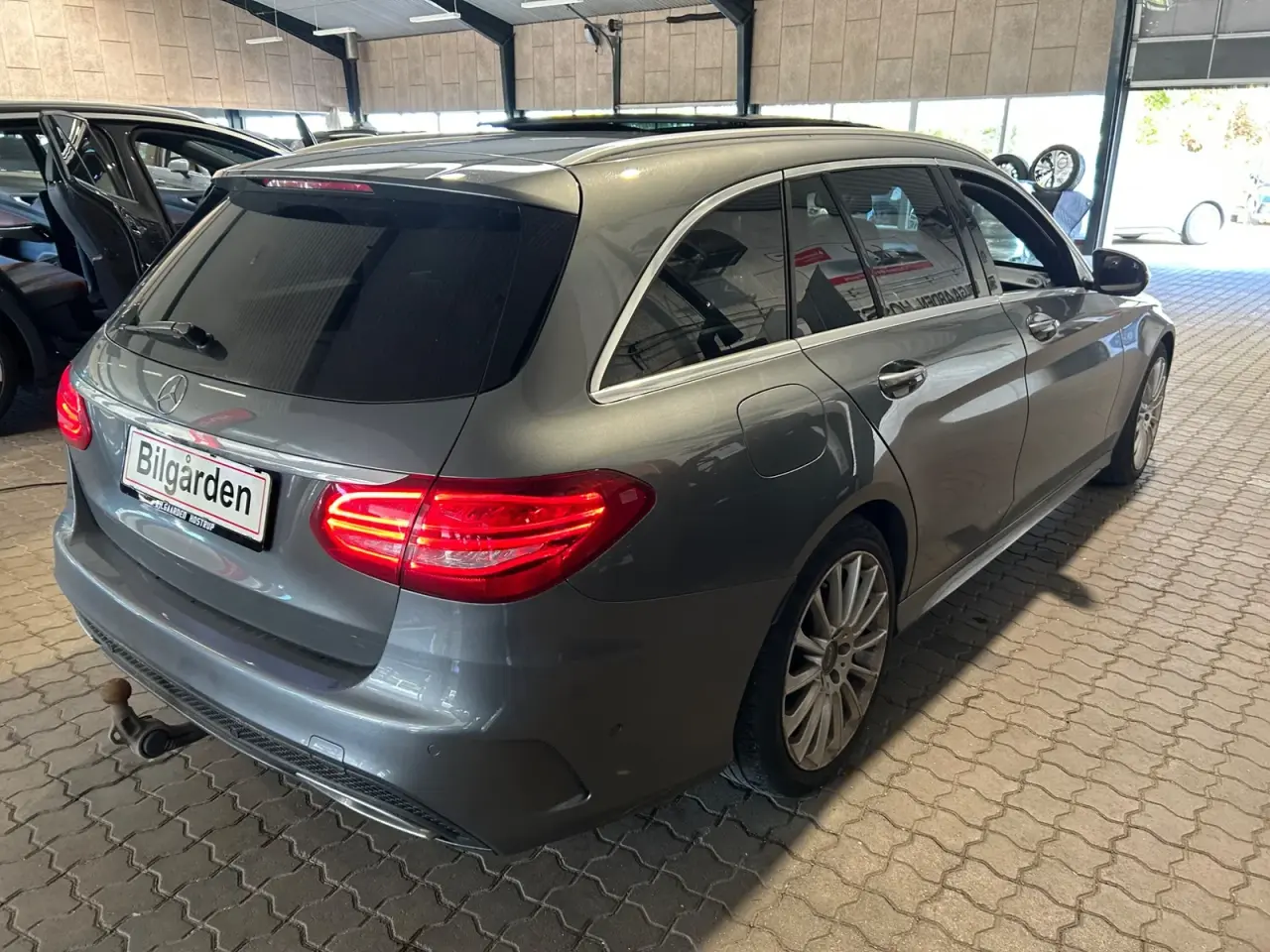 Billede 5 - Mercedes C220 d 2,2 AMG Line stc. aut.