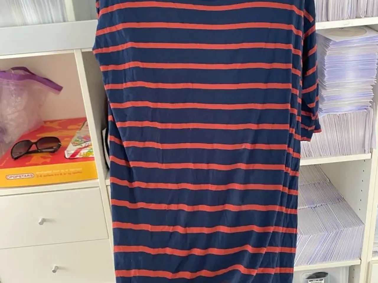Billede 1 - Smart stribet lang bluse str M