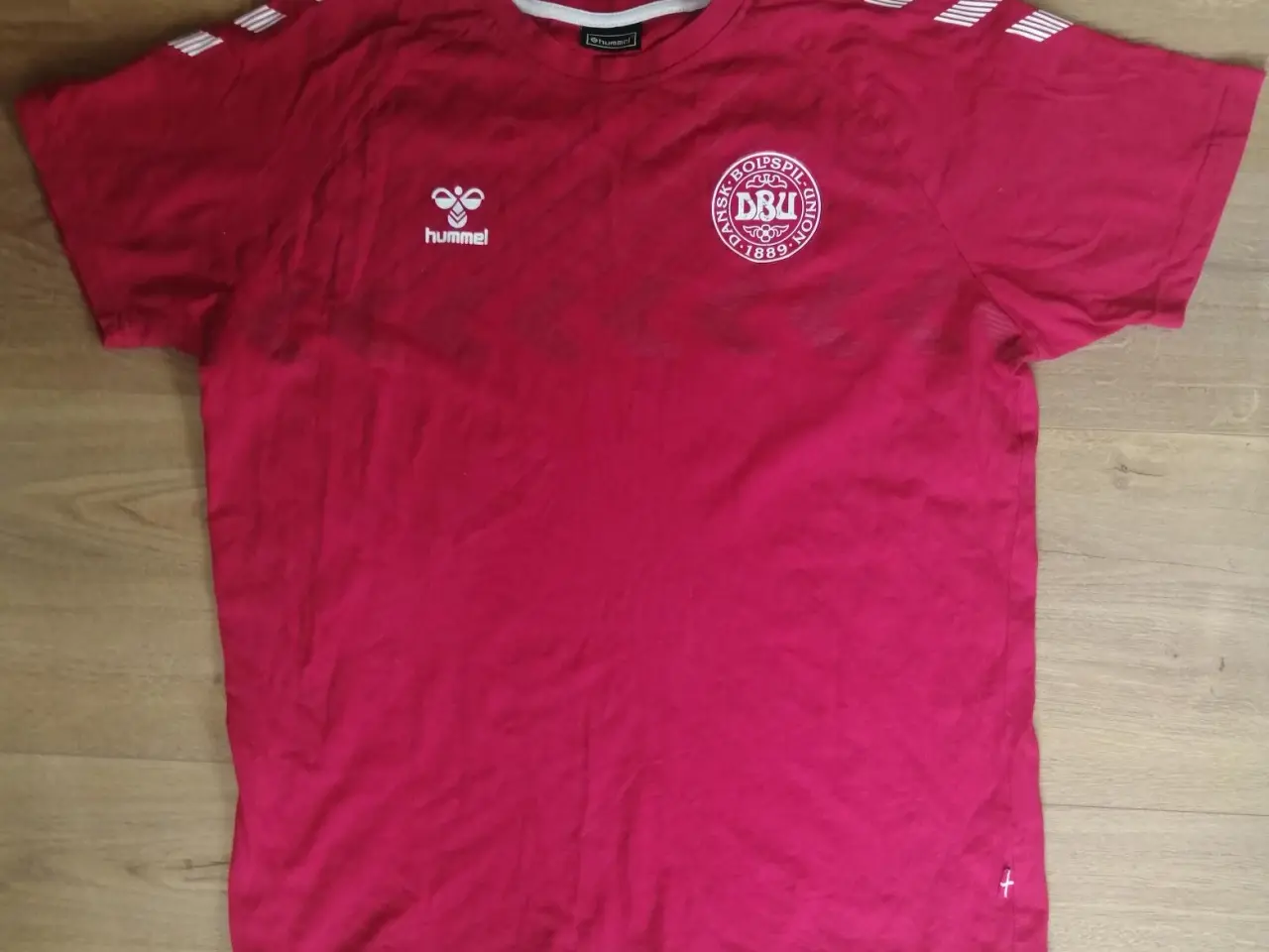 Billede 2 - DANMARK HUMMEL FAN TSHIRT, STR. XL