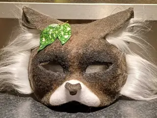 Therian maske