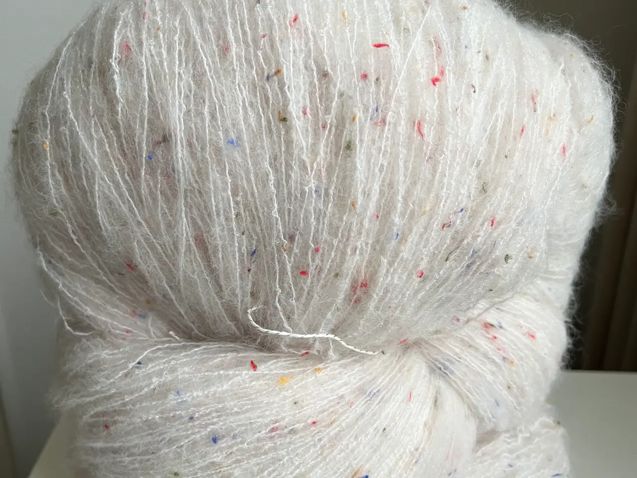 Billede 1 - Italiensk garn - Mohair - Hvid - 300 gram