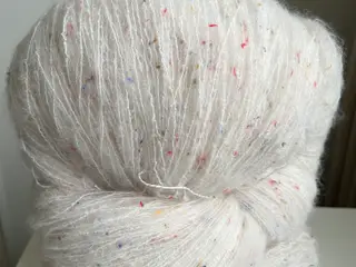Italiensk garn - Mohair - Hvid - 300 gram
