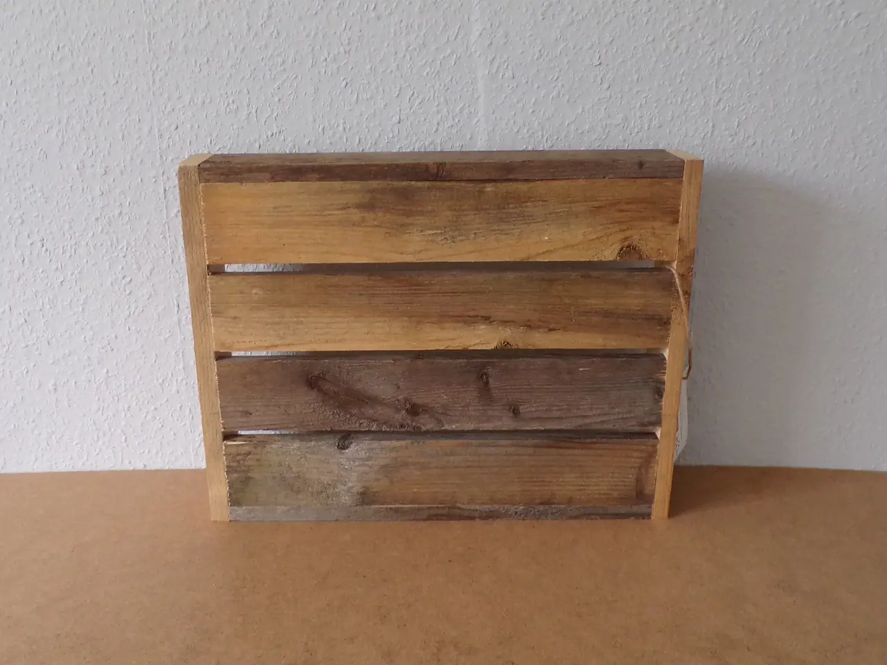 Billede 7 - Bakke i genbrugstræ med patina 45 x 35 cm