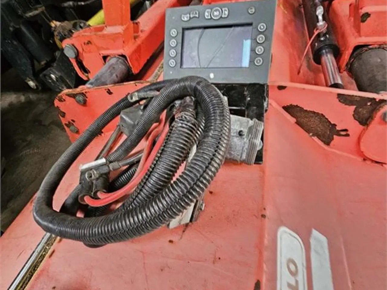 Billede 40 - AP GVK 25 - 25 ton / 25 m3 - 20-28 meter bom - AP Joy contoller v.3