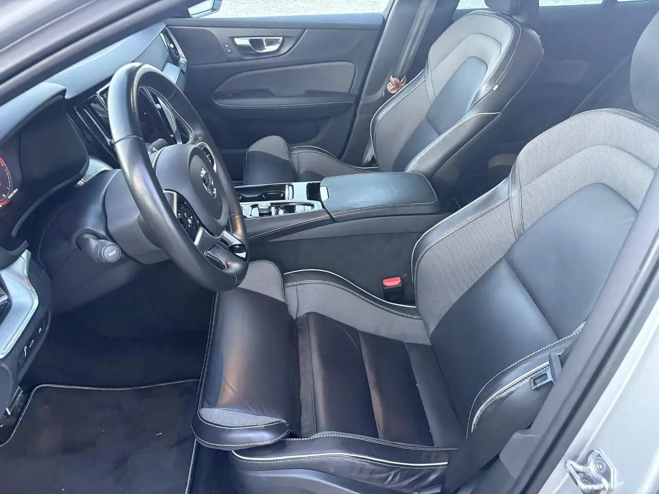 Billede 7 - Volvo V60 2,0 T6 ReCharge R-Design aut. AWD