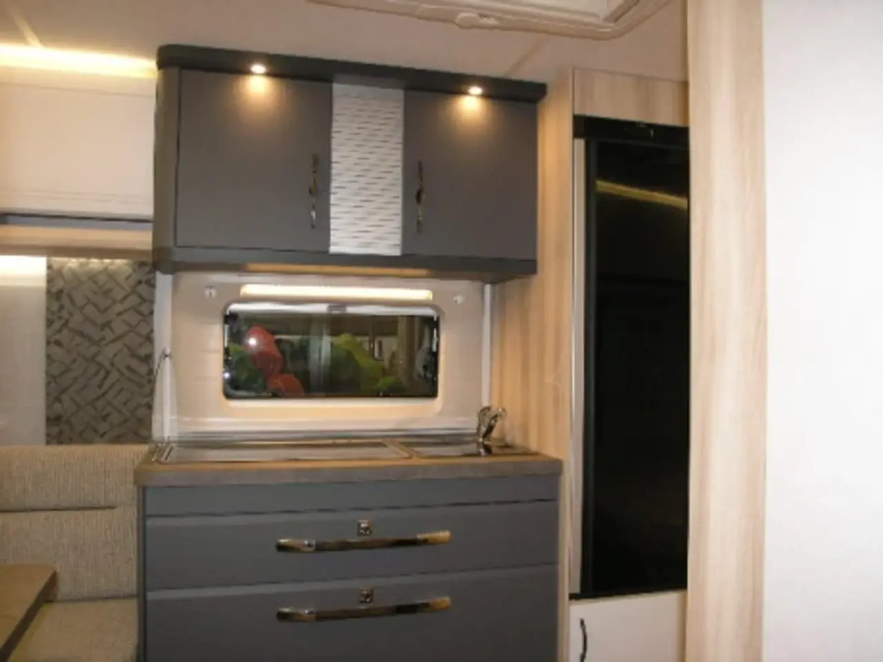 Billede 4 - Hobby De Luxe 460 UFE