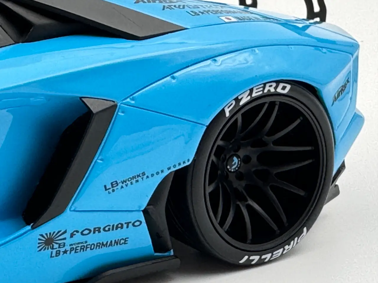 Billede 8 - 2011 Aventador LP 700-4 Liberty Walk 1:18