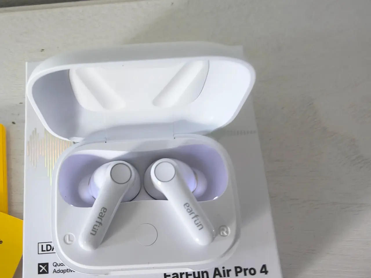 Billede 1 - Earfun Air Pro 4 in-ear airpods