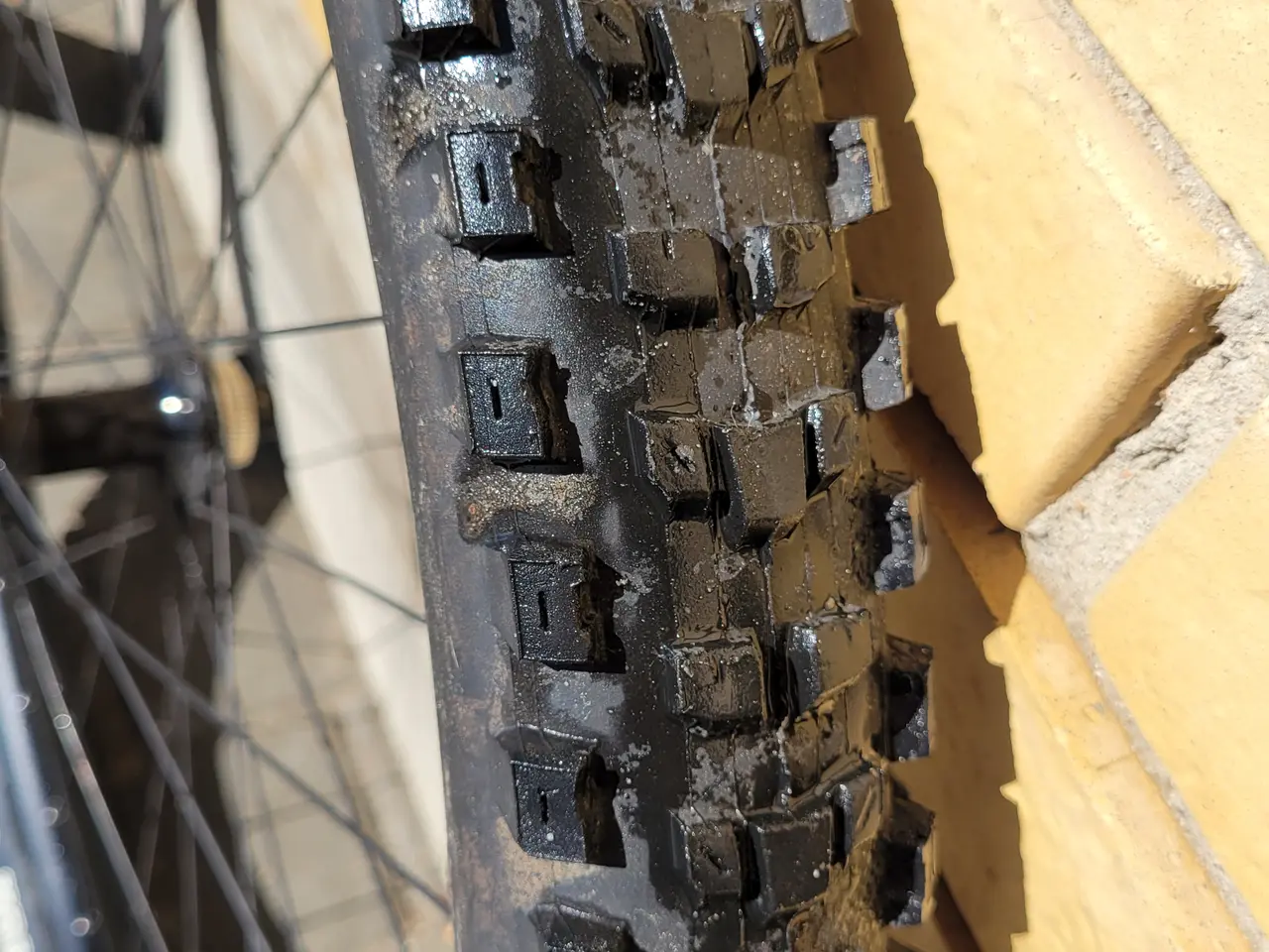 Billede 10 - MTB AM 29" GIANT fælge med gode dæk