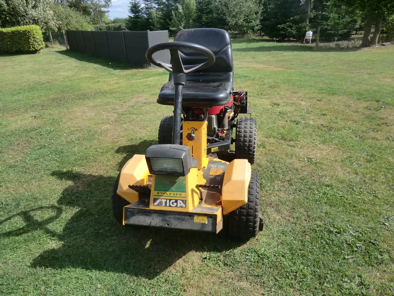 Billede 1 - Havetraktor Stiga Park Pro18 HST