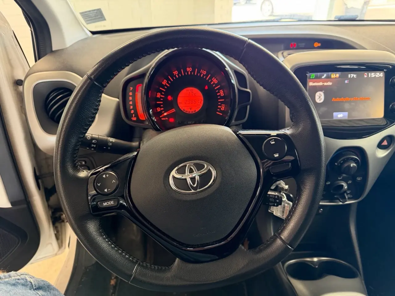 Billede 9 - Toyota Aygo 1,0 VVT-I X-Play + X-Touch 69HK 5d