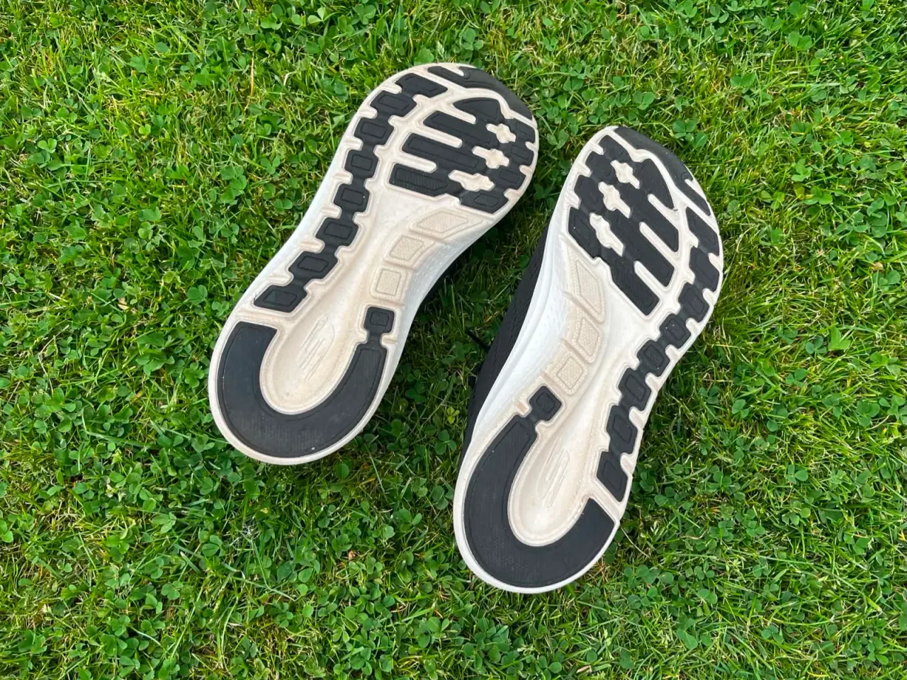 Billede 3 - Dame Skechers Arch Fit 2,0 str. 40