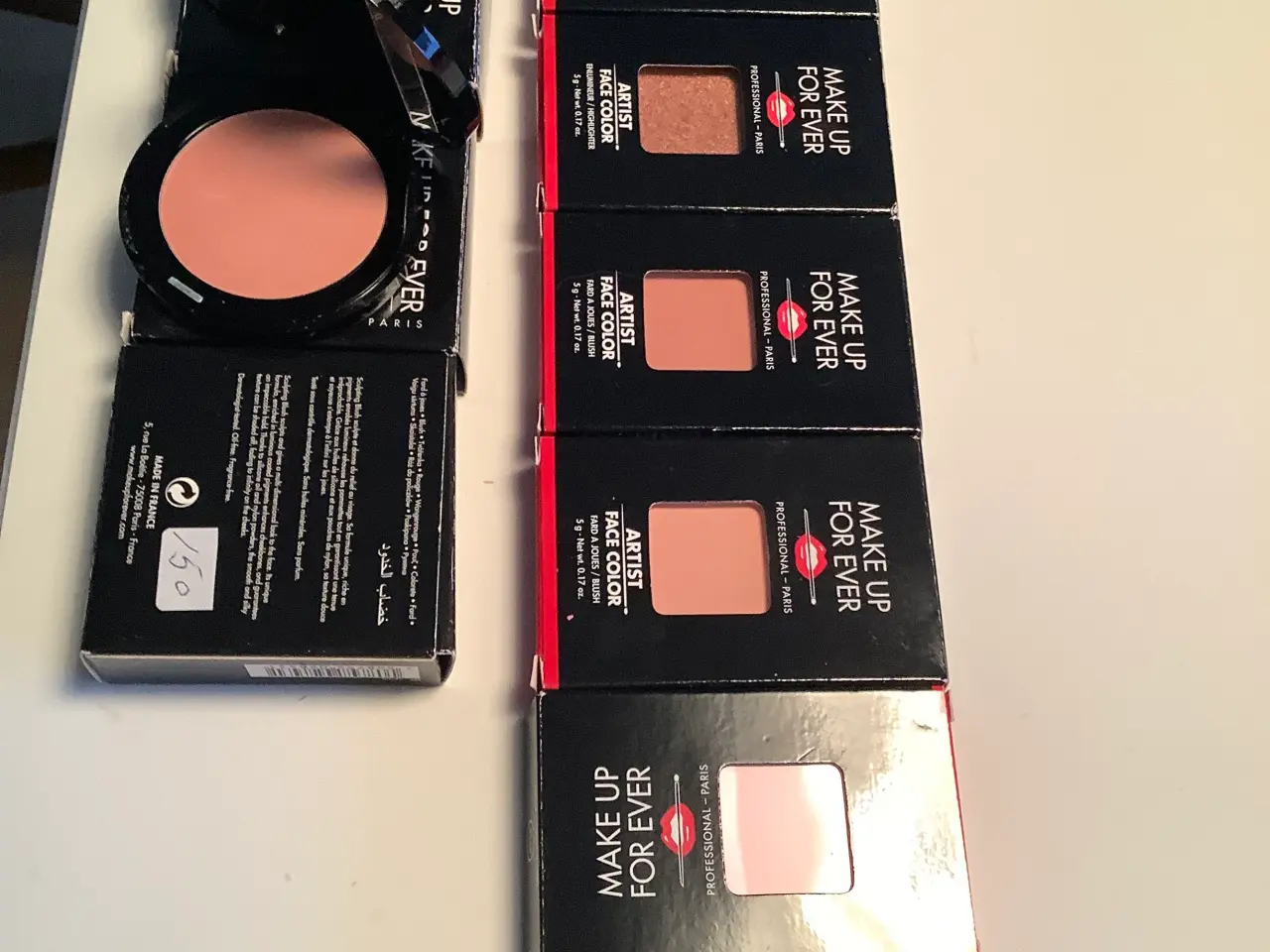 Billede 16 - Stor makeup serie sælges ud .