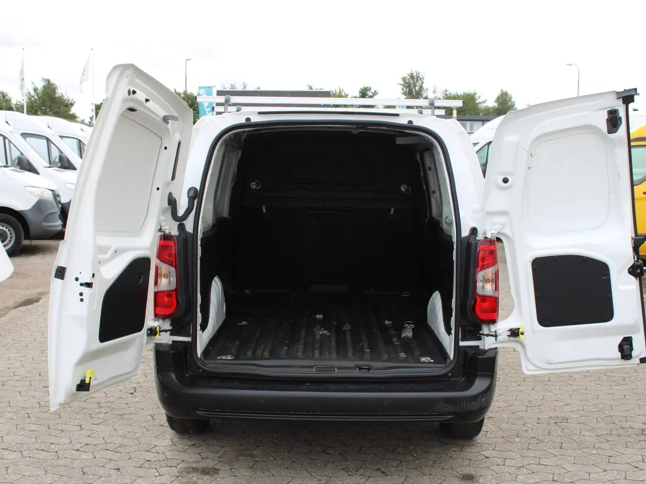 Billede 10 - Peugeot Partner 1,5 BlueHDi 100 L2V2 Plus Van