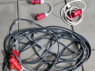 Kabler og stik mv