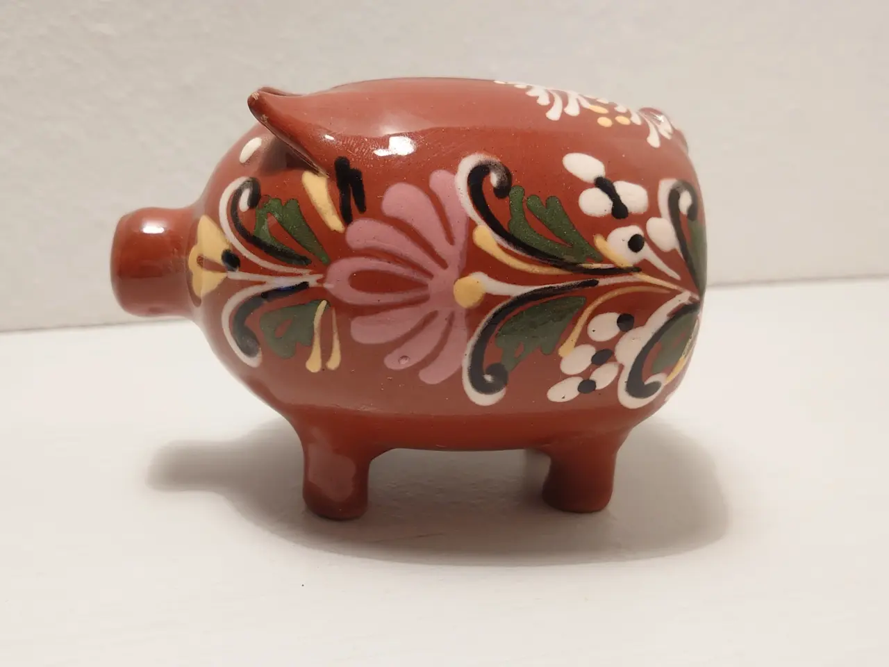 Billede 1 - Vintage keramik sparegris i almuestil. L 10,5cm