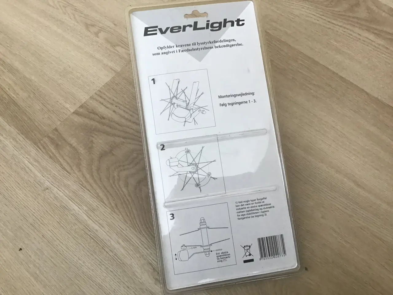 Billede 3 - Cykellygter for og baglygte EverLight ..Solgt……