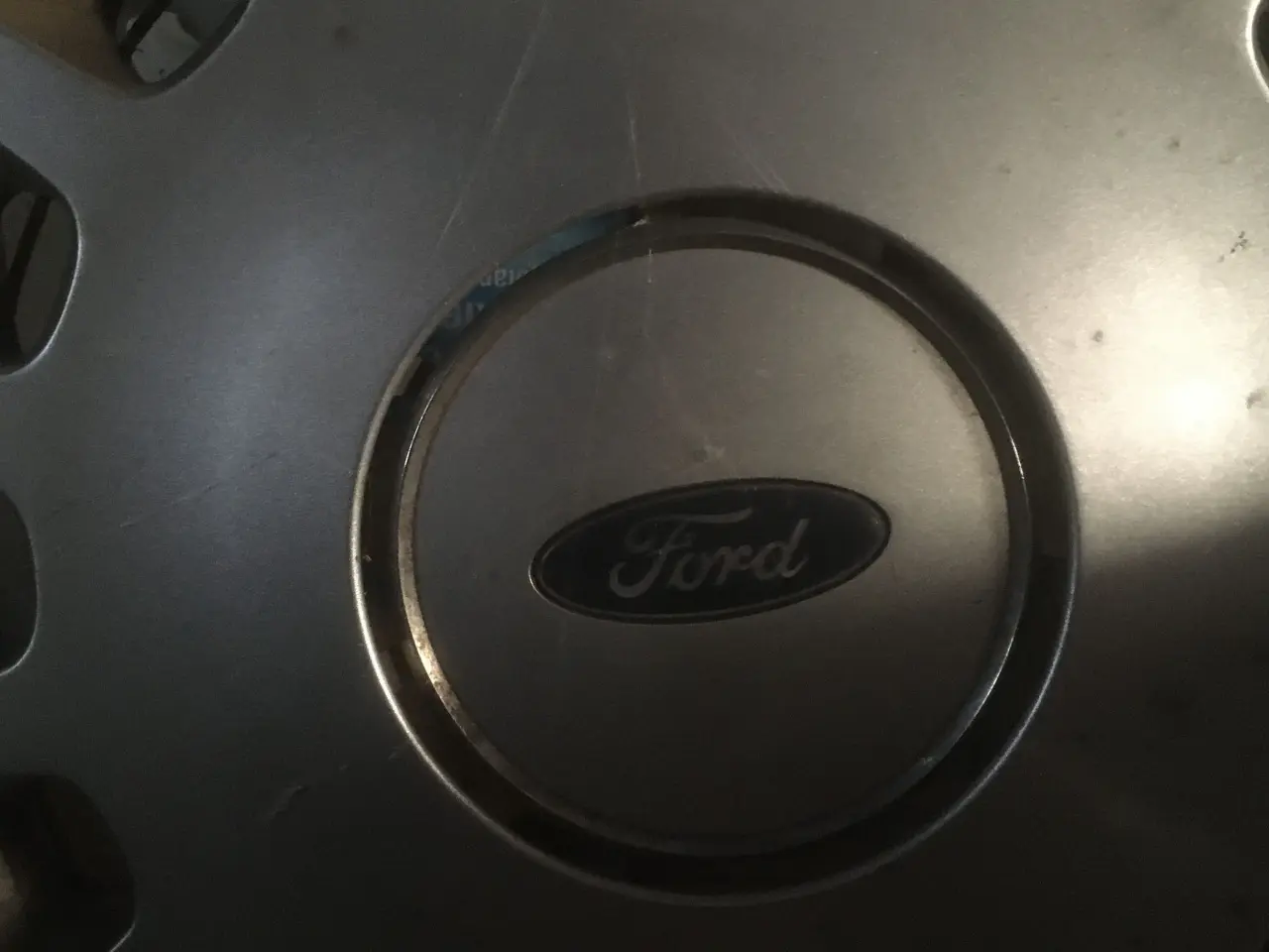 Billede 5 - Hjulkapsel , Ford , Toyota , Citroen - -