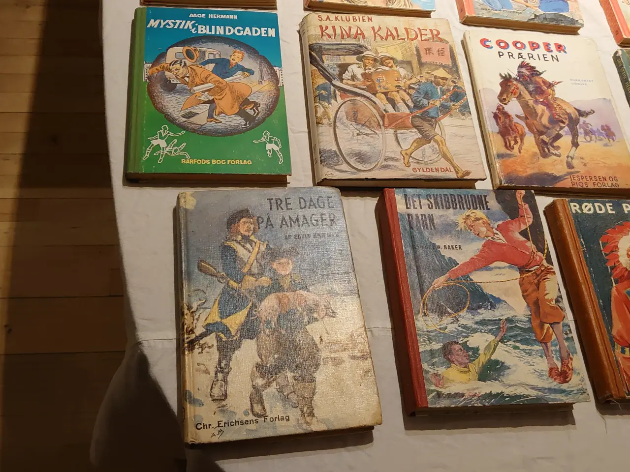 Billede 6 - 31 stk gamle børneromaner. 1930-80