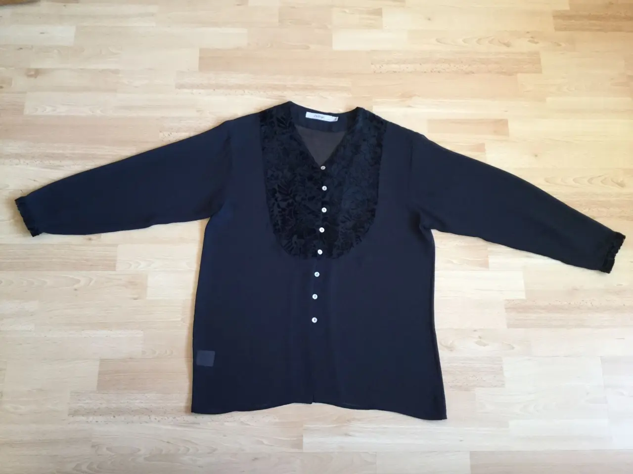 Billede 4 - InWear Skjorte / Bluse str. M