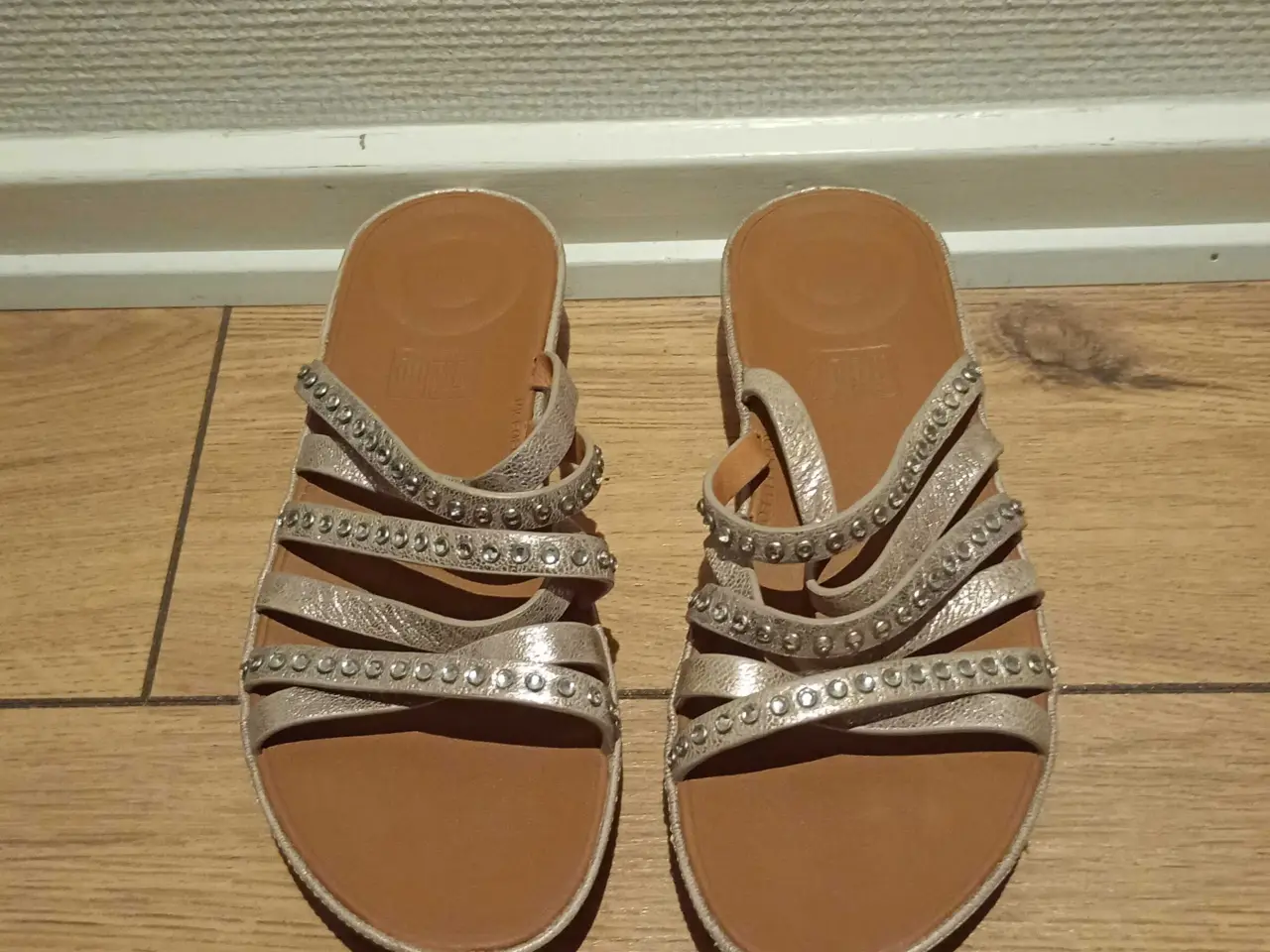 Billede 1 - Fine damesandaler, FITFLOP, skind, str. 37.